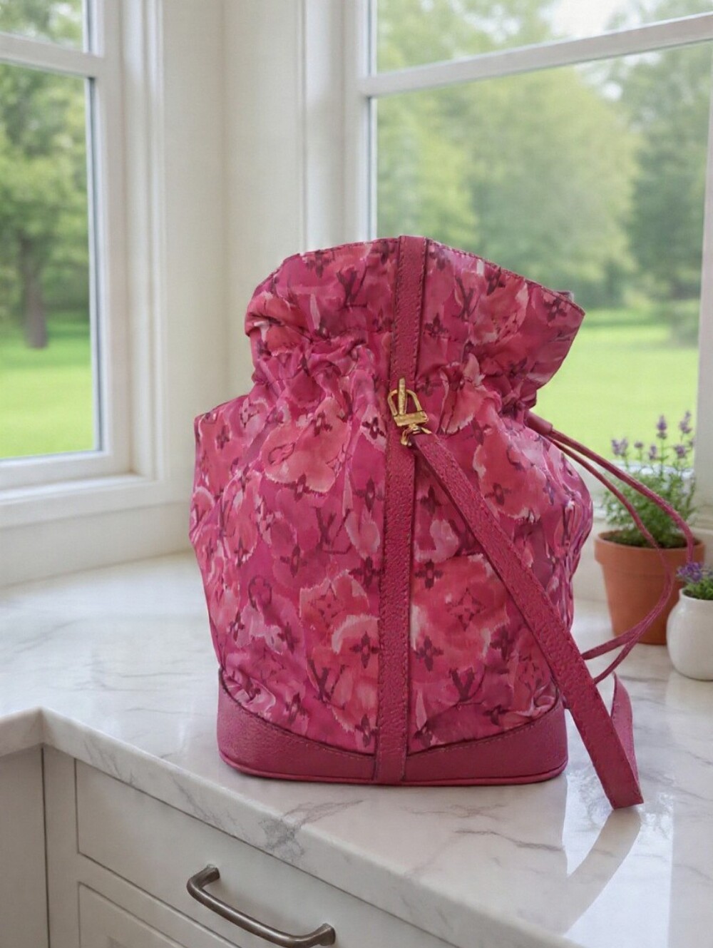 Louis Vuitton Noefull MM Ikat Floral Nylon Pink Bucket Tote✨️ Limited Edition - Picture 9 of 17